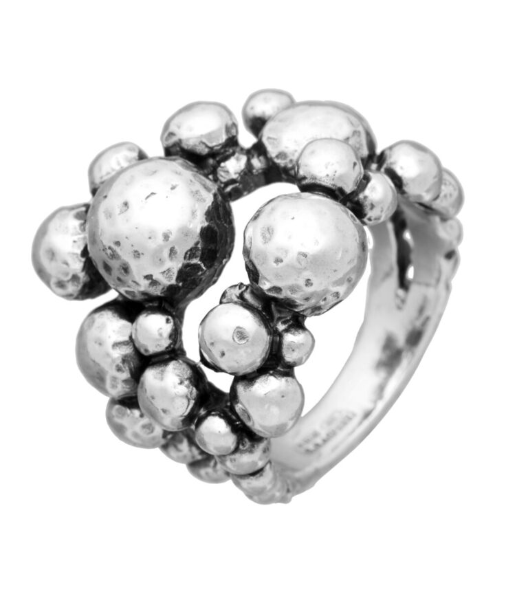 Ring Bubbles